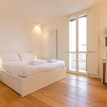 Canguroproperties - Albertoni * ボローニャ